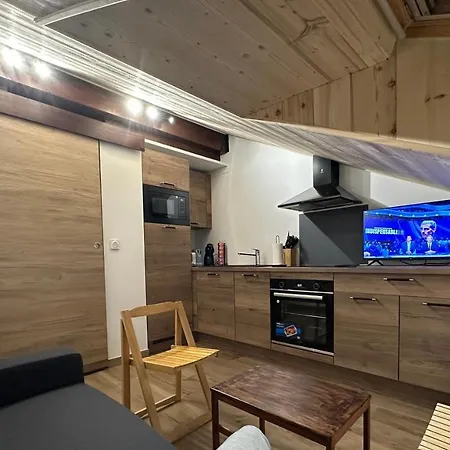 Studio De 20m2 Mansarde Appartement *